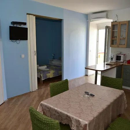 Apartments Ivka Malinska Exterior photo