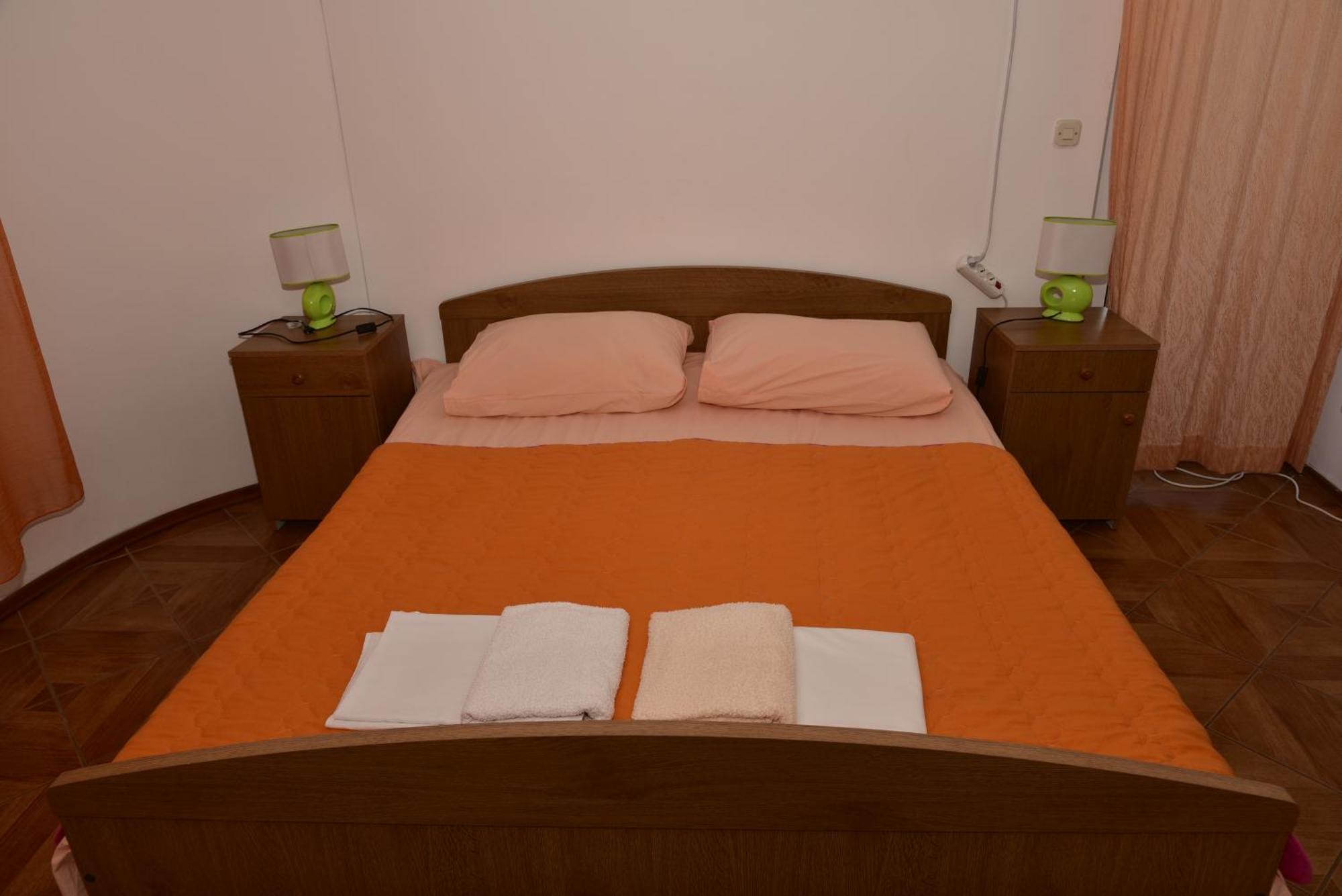 Ivka Apartment